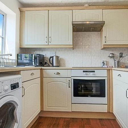 Delightful 2 Bed Apartment For Bicester Outlet Shopping By Platinum Key Properties Buitenkant foto